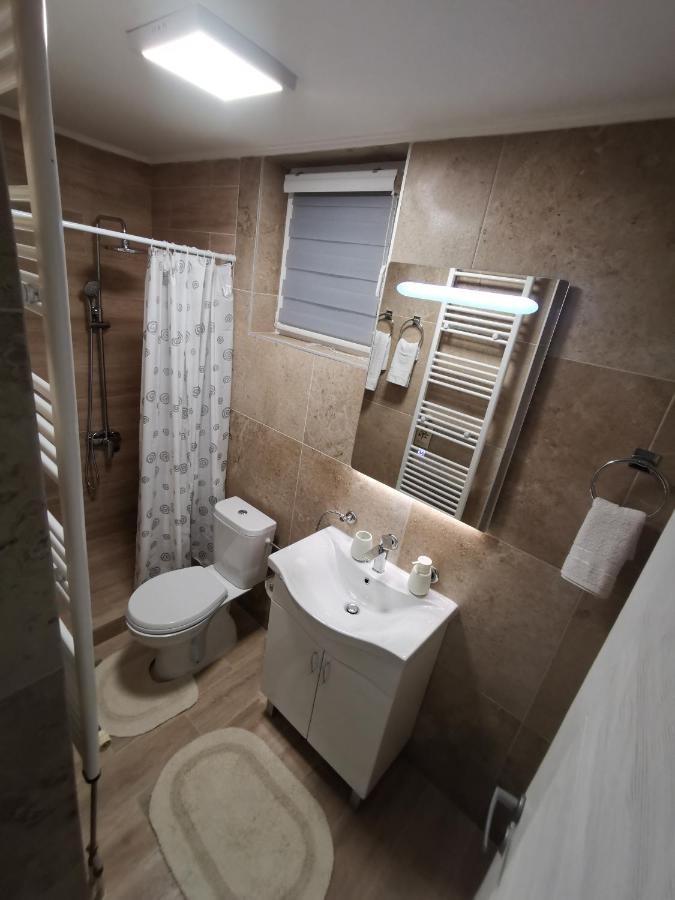 White House Ns Apartment โนวีซาด ภายนอก รูปภาพ